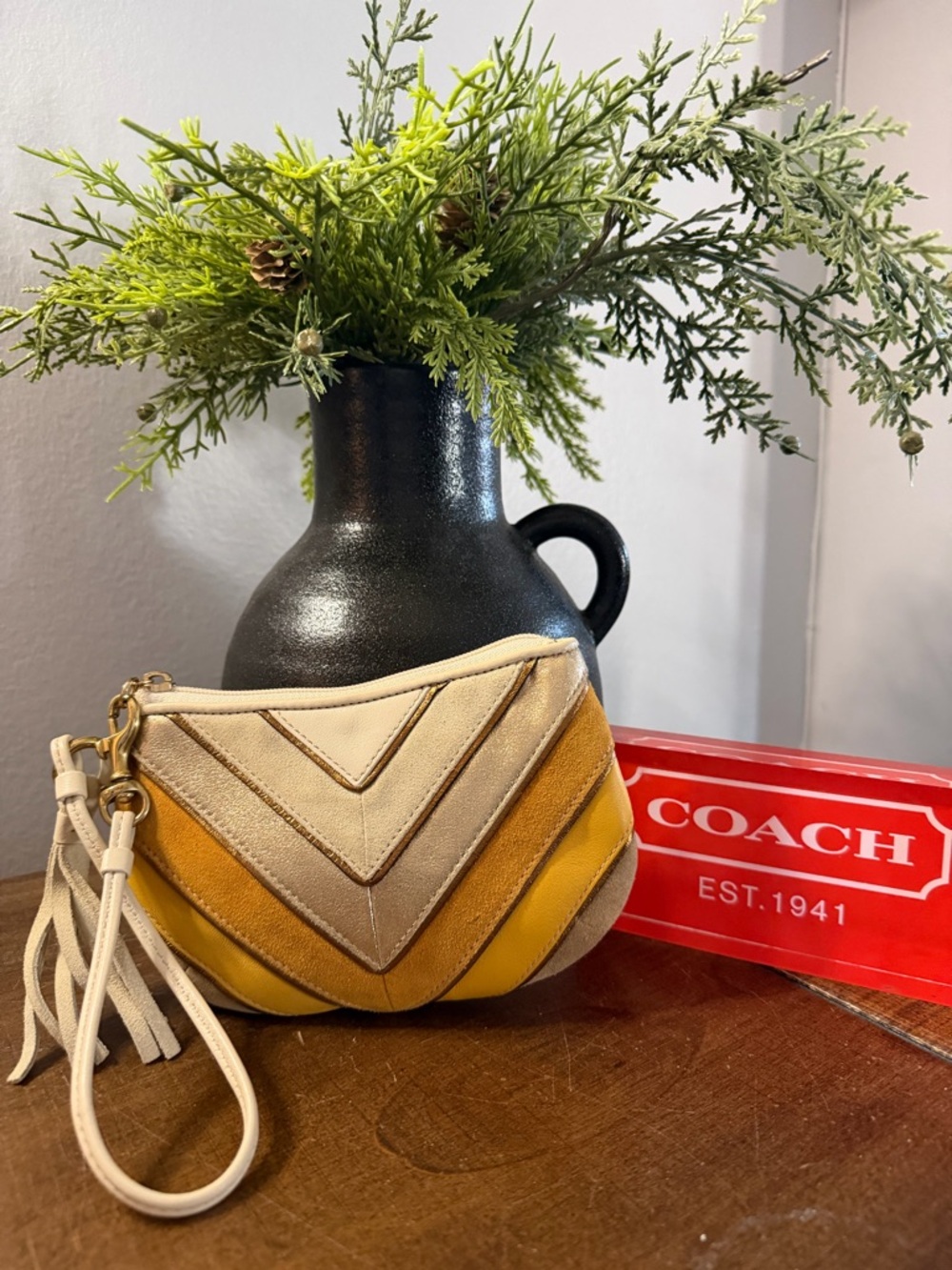 Coach Vintage Y2K Limited Edition
Chevron Shoulder Bag - Picture 13 of 15